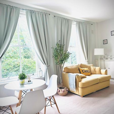 London Oval Apartment Luaran gambar