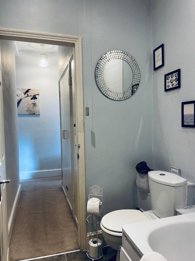 London Oval Apartment Luaran gambar